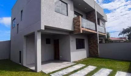 Vendo Sobrado proximo ao mar