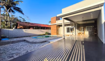 Casa com Piscina Faixa Mar Balneario Ipanema
