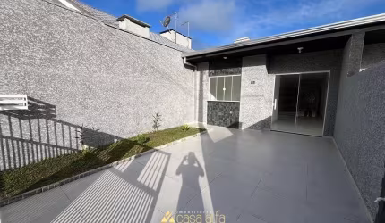 Casa a venda 3 dormitorios e sobra de quintal