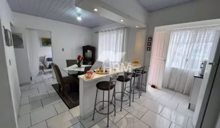 Casa à venda, Balneário Camboriú-SC.