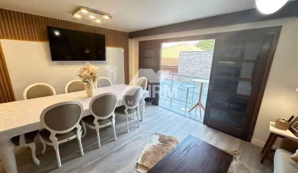 Casa triplex a venda, quadra mar praia de cabeçudas em Itajaí-SC.