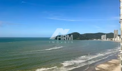 Cobertura Duplex para reforma, 50m do mar, 4 suítes, 4 vagas, no centro de Balneário Camboriú-SC.