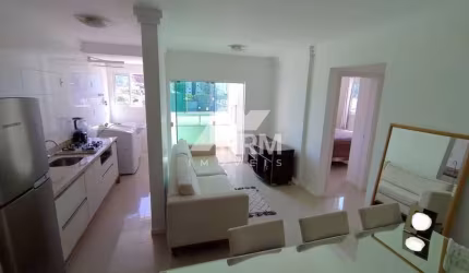 Apartamento com 2 quartos, Municípios - Balneário Camboriú