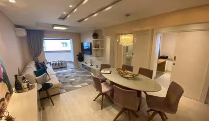 Apartamento reformado e decorado localizado na quadra do mar em balneário camboriú. para | Centro, Balneário Camboriú, Santa Catarina
