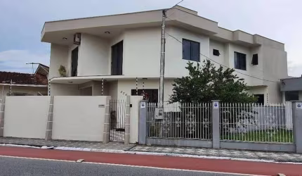 Casa no centro de itajai para | Centro, Itajaí, Santa Catarina