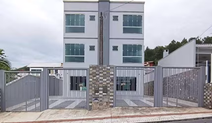 Casa sobrado de 03 dormitórios em balneário camboriú-sc para | Ariribá, Balneário Camboriú, Santa Catarina