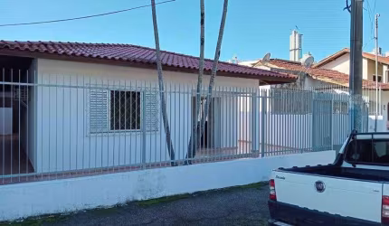 Casa a venda com 4 quartos sendo 2 suítes em bairro nações em balneário camboriú.sc para | Nações, Balneário Camboriú, Santa Catarina