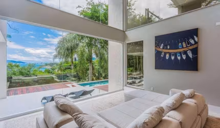 Casa a venda em balneário camboriú-sc. para | Praia do Estaleiro, Balneário Camboriú, Santa Catarina