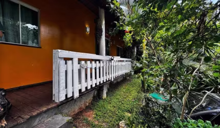 Casa com 5 quartos para |