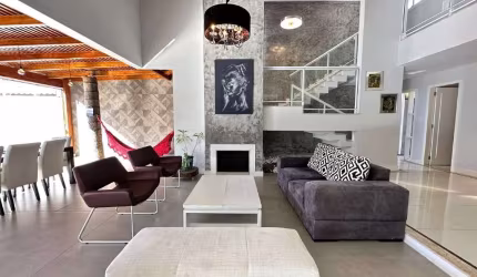 Casa Elegante a 800m da Praia Central – Barra Sul, Balneário Camboriú