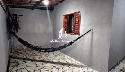 Casa à venda com 3 dormitórios no Residencial Cosmos, em Campinas, SP.