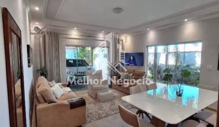 Casa com 3 dormitórios à venda em Piracicaba/SP.