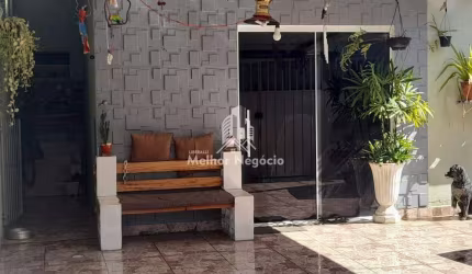 Casa com 3 dormitórios à venda em Campinas.