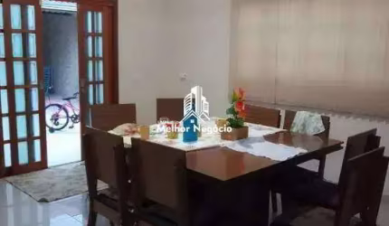 Casa à venda com 4 dormitórios e 1 suíte no Jardim Engenho em Monte Mor - Excelente localização!