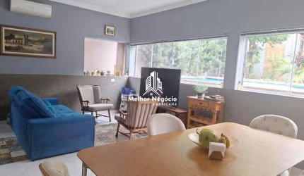 Casa com 4 dormitórios, sendo 1 suíte, à venda em Americana.