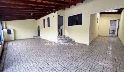 Casa à venda com 4 dormitórios sendo 1 suíte no Jardim Garcia em Campinas - Excelente localização!