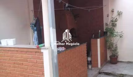 Casa à venda, com 3 dormitórios sendo 1 suíte no Jardim Amanda II em Hortolândia - SP
