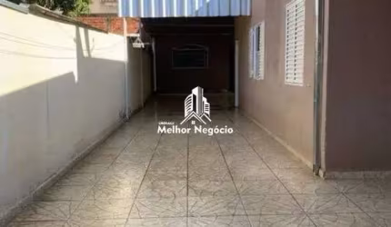 Casa á venda com 4 dormitórios no bairro Conjunto Habitacional Angelo Tomazin, em Sumaré, SP.