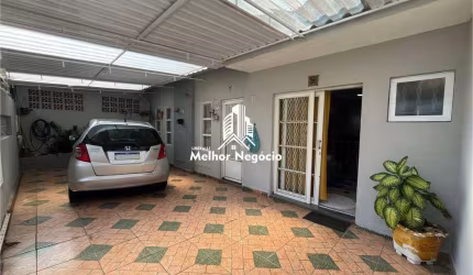 Casa à venda com 2 dormitórios e 1 suíte no bairro Vila Castelo Branco em Campinas - Excelente localização!