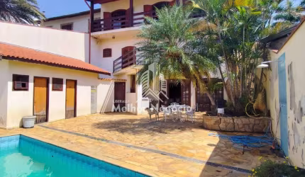 Casa Sobrado com 03 dormitórios sendo 01 suíte com closet e hidro - Jardim Chapadão - Campinas/SP