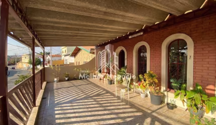Casa com 04 dormitórios (01 suíte) à venda no bairro Jardim Santa Lúcia, Campinas - SP
