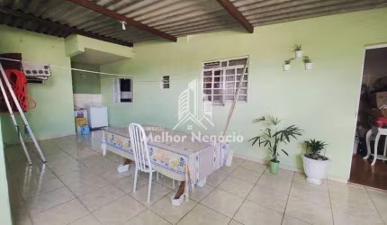 Casa com 04 dormitórios (01 suíte) à venda no bairro Jardim Santo Antônio, Valinhos-SP
