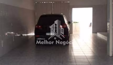 Casa com 03 dormitórios (01 suíte) à venda no Jardim Nova Europa, Campinas-SP