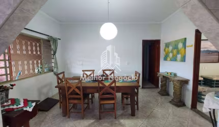Casa à venda com 3 dormitórios no bairro Jardim Novo Campos Elíseos em Campinas/SP