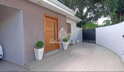 Casa à Venda com 3 dormitórios sendo uma suíte, localizada no Vila Nova, em Campinas, SP