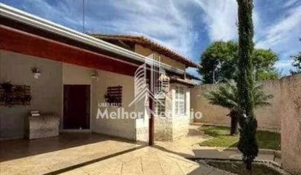 Casa à Venda com 03 dormitórios (quartos) amplos sendo 02 deles suítes, no bairro Jardim América, em Paulínia, SP