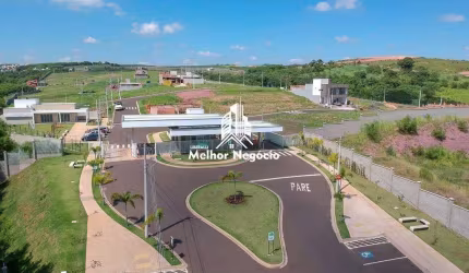 Terreno com ótima localização contendo 275 m² No Bairro Jardim tatuapé - Piracicaba/SP