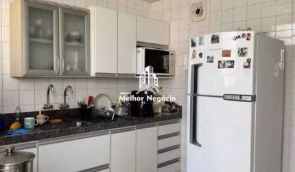 Casa a venda com 3 dormitórios com armário (1 suíte) no bairro Centro Piracicaba.