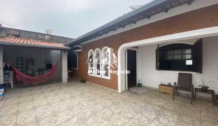 Casa à venda 03 dormitórios, + 02 salões comerciais, no bairro Vila Aeroporto, em Campinas SP