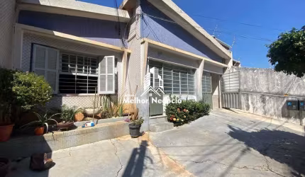 - Casa a venda com 5 dormitórios em Campinas-Sp.