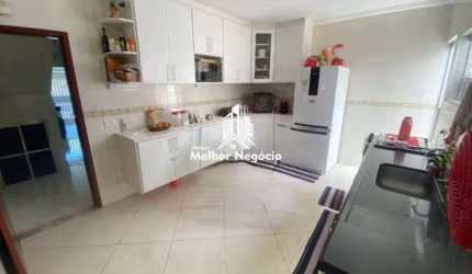 Casa com 05 dormitórios (01 suíte) à venda no bairro Jardim Brasília, Piracicaba - SP