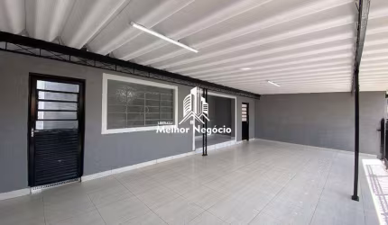 Casa localizada no Bairro Antonio Zanaga com 3 dormitórios à venda em Americana