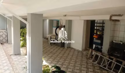 NÃO ACEITA FINANCIAMENTO - Casa à venda com 03 Dormitórios, no Jardim Amoreiras em Campinas/SP.