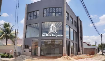 Prédio Comercial à venda no Jardim Dona Regina em Santa Bárbara d'Oeste com 15 salas e 8 vagas de garagem