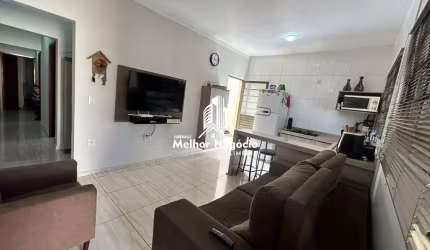 Casa à venda no Bairro Jardim Guimarães, em Limeira, SP. Casa com 3 dormitórios, 1 banheiro e 2 vagas de garagem.