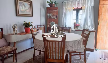 Casa à venda com 2 quartos, 1 suíte, localizada no bairro Santa Maria, em Americana, SP