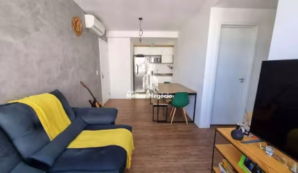 Apartamento à venda com 02 Quartos (1 suíte) Condomínio Portal Antúrios do Campo em Campinas