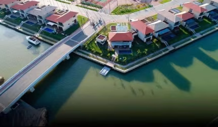 ARMAÇÃO DOS BÚZIOS - CASA DE CONDOMÍNIO - CENTRO