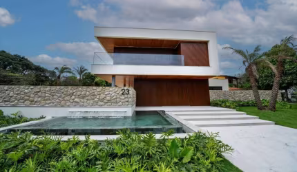 CASA AROUCA, ESTILO, DESIGN E ELEGÂNCIA