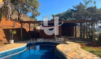 Casa com 3 quartos à venda, 208 m² por R$ 699.000 - Chácaras Passos Del Rey - Juiz de Fora/MG