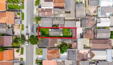 TERRENO MEDINDO 322M²