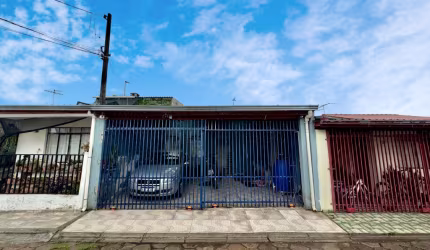 CASA EM CONDOMÍNIO NO ALTO BOQUEIRÃO