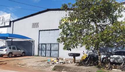 Galpão próximo a Br153