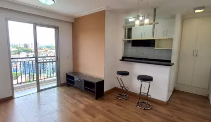 Apto em um verdadeiro Condomínio Clube, 2 dormitórios, 1 vaga, sacada e lazer completo.