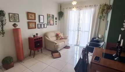 Lindo apto com 2 dormitórios, 1 vaga, sacada e lazer completo
