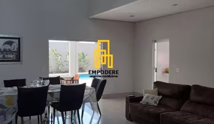 Casa para Venda em Uberlândia, Jardim Karaiba, 3 dormitórios, 3 suítes, 2 banheiros, 3 vagas